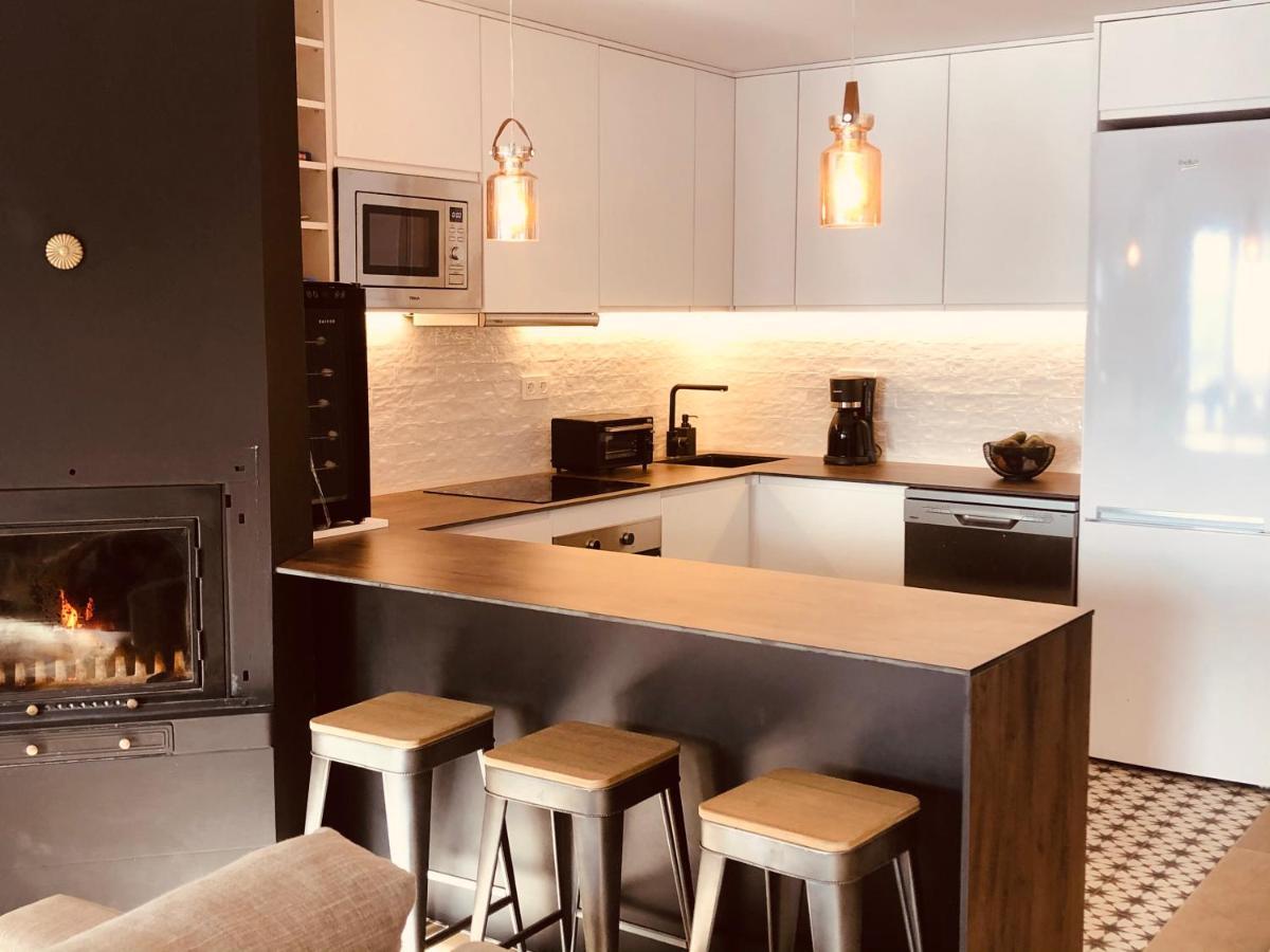 Beautifully Renovated 4 Bedroom Apt + Kid'S Room เซียร์ราเนบาดา ภายนอก รูปภาพ