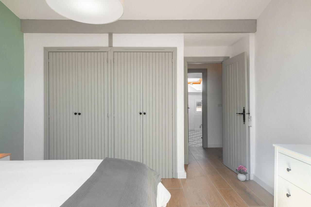 Beautifully Renovated 4 Bedroom Apt + Kid'S Room เซียร์ราเนบาดา ภายนอก รูปภาพ