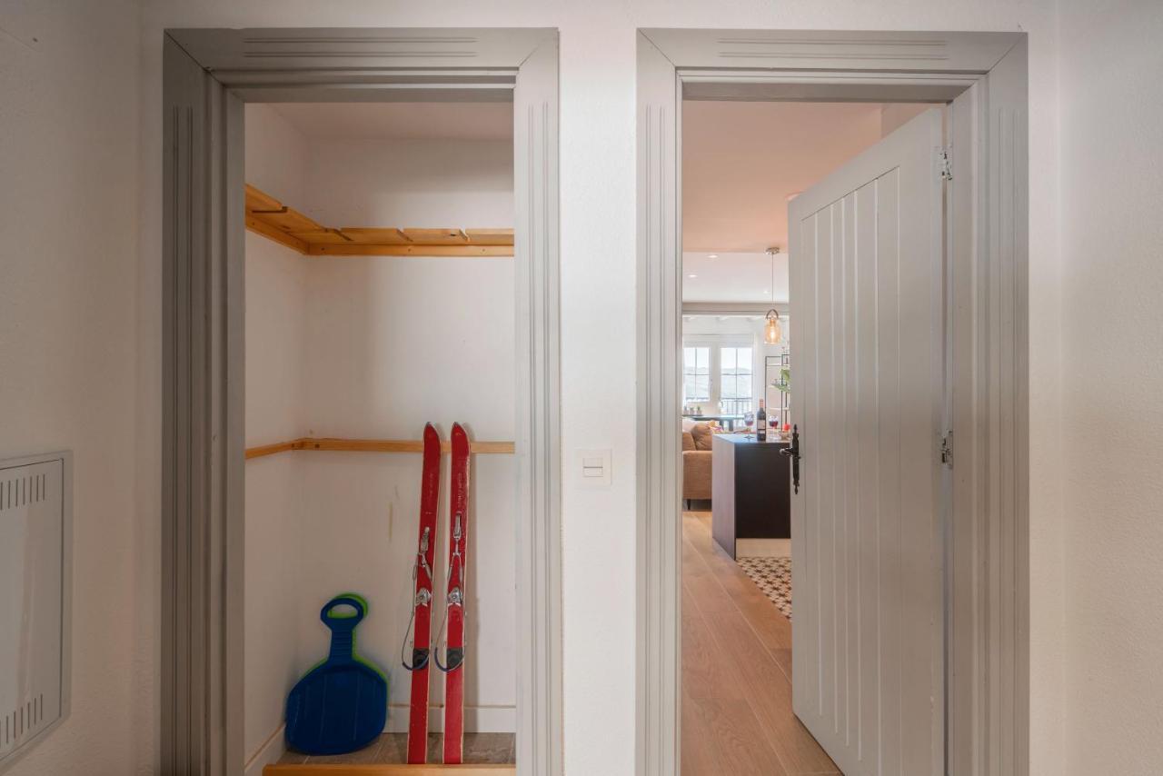 Beautifully Renovated 4 Bedroom Apt + Kid'S Room เซียร์ราเนบาดา ภายนอก รูปภาพ